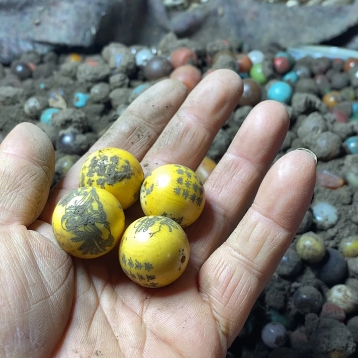 和田玉（糖玉）未镶嵌手链