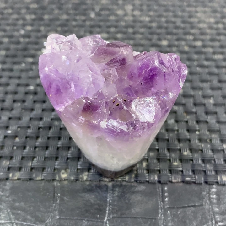 未镶嵌水晶大型摆件（非配饰）