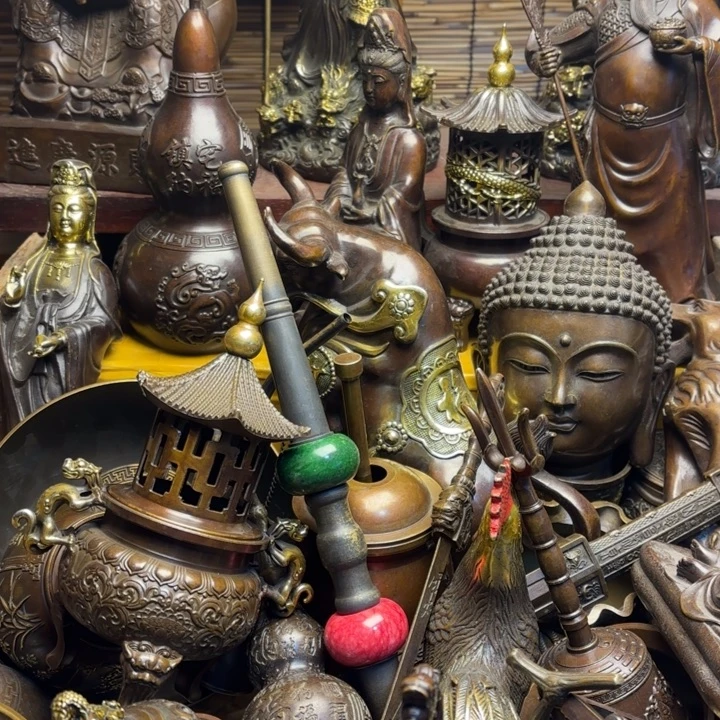 铜器摆件    点击下单