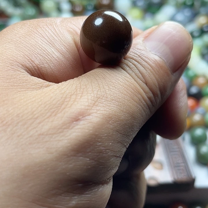 石英岩玉未镶嵌颈饰永**光