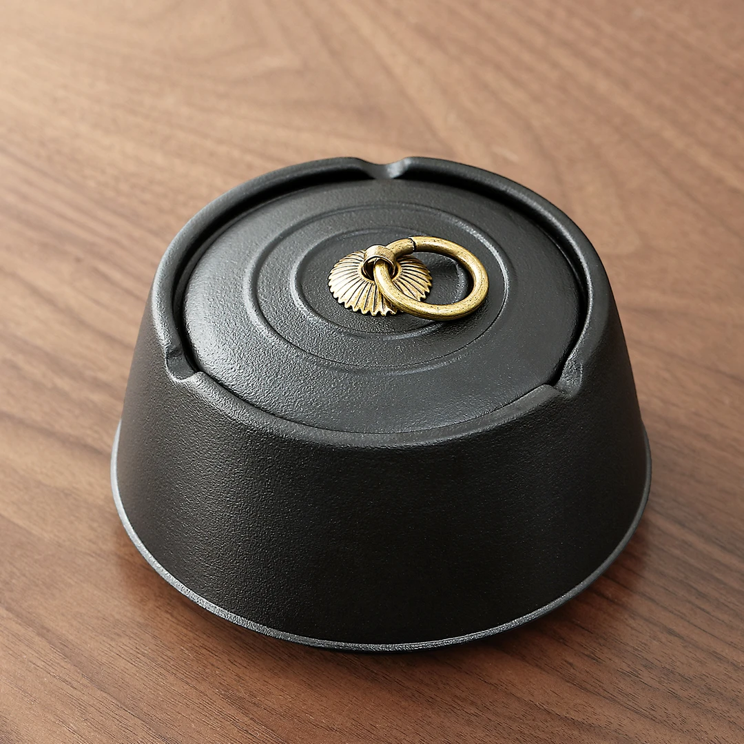 圣藏黑陶烟灰缸家用带盖防飞灰客厅灭烟神器烟缸陶瓷简约中式茶道