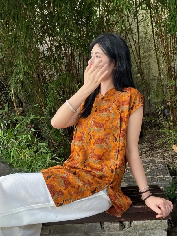 2025年真丝香云纱新中式女装夏季新款无袖虎镇五毒100桑蚕丝