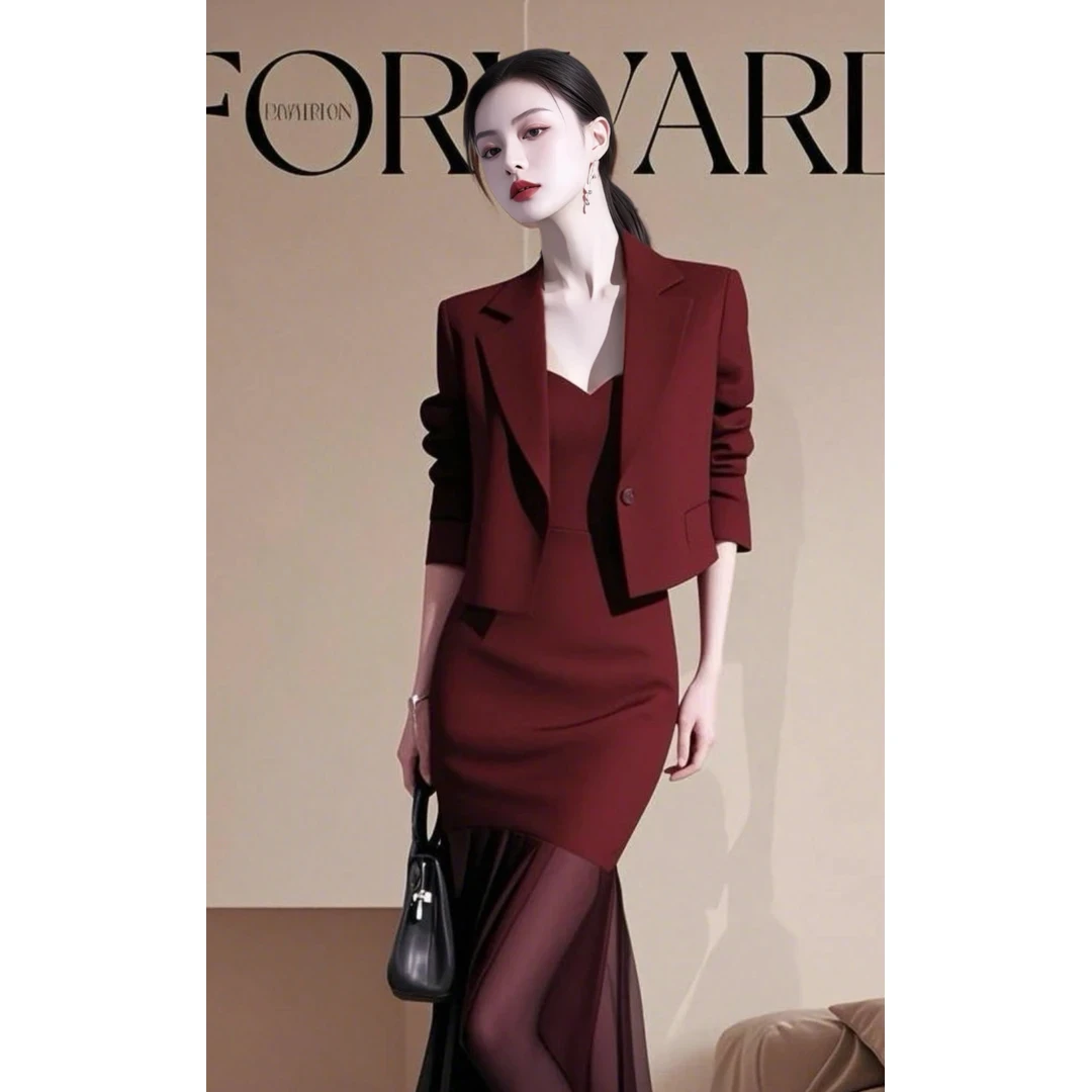 2025超火春季新款法式高级感独特漂亮酒红色色西装外套连衣裙套装