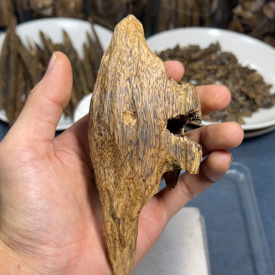 沉香碎屑沉香陆河锯口料65克