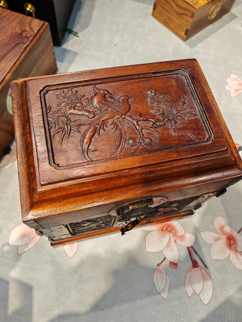 官箱雕刻喜鹊三层收纳箱