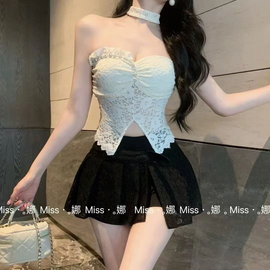 纯欲甜辣不规则修身露锁骨开叉蕾丝显瘦短款背心