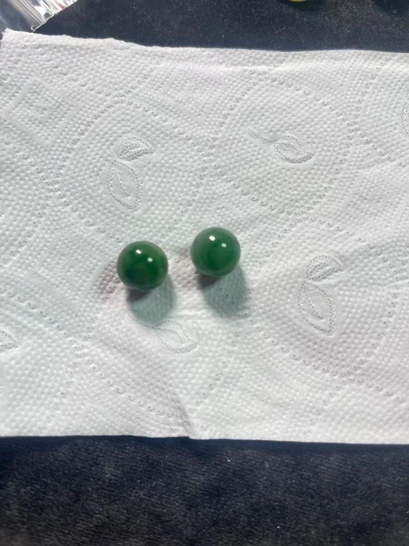 飘绿花 翡翠圆珠小卡