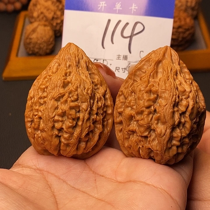 简***爱吊坠桃核野生佛肚42无刀痕s