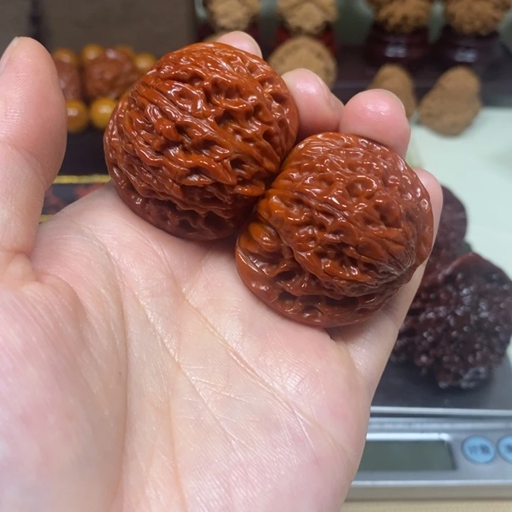 文玩核桃吊坠磨盘