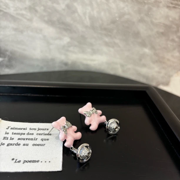 铜合金珐琅耳饰 粉熊蝴蝶结星球耳环EH2504