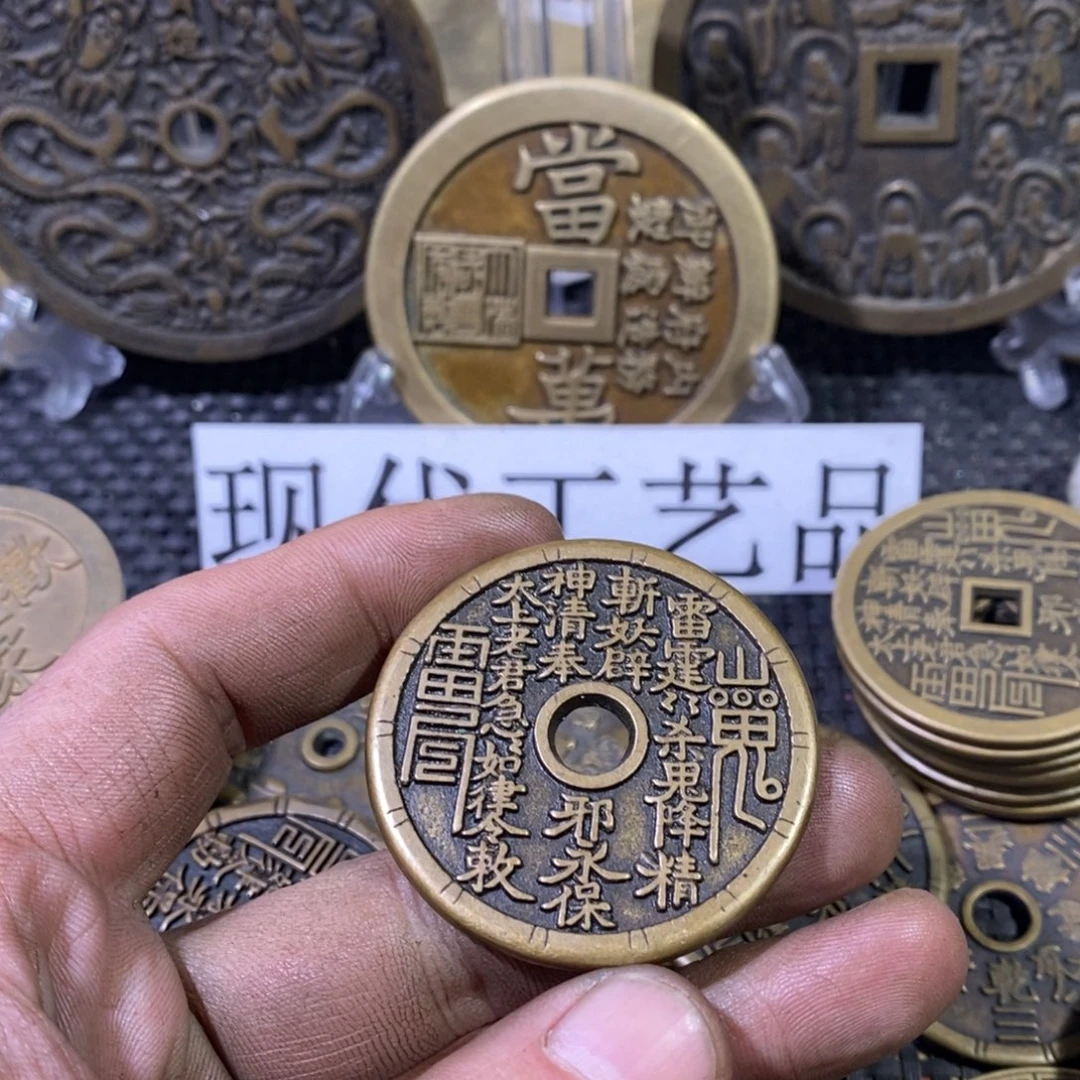 小***）铜翻砂铸造现代工艺品