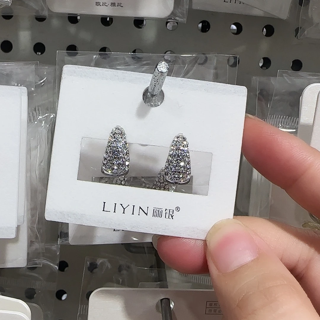 合成碳硅石纯铜银色耳扣