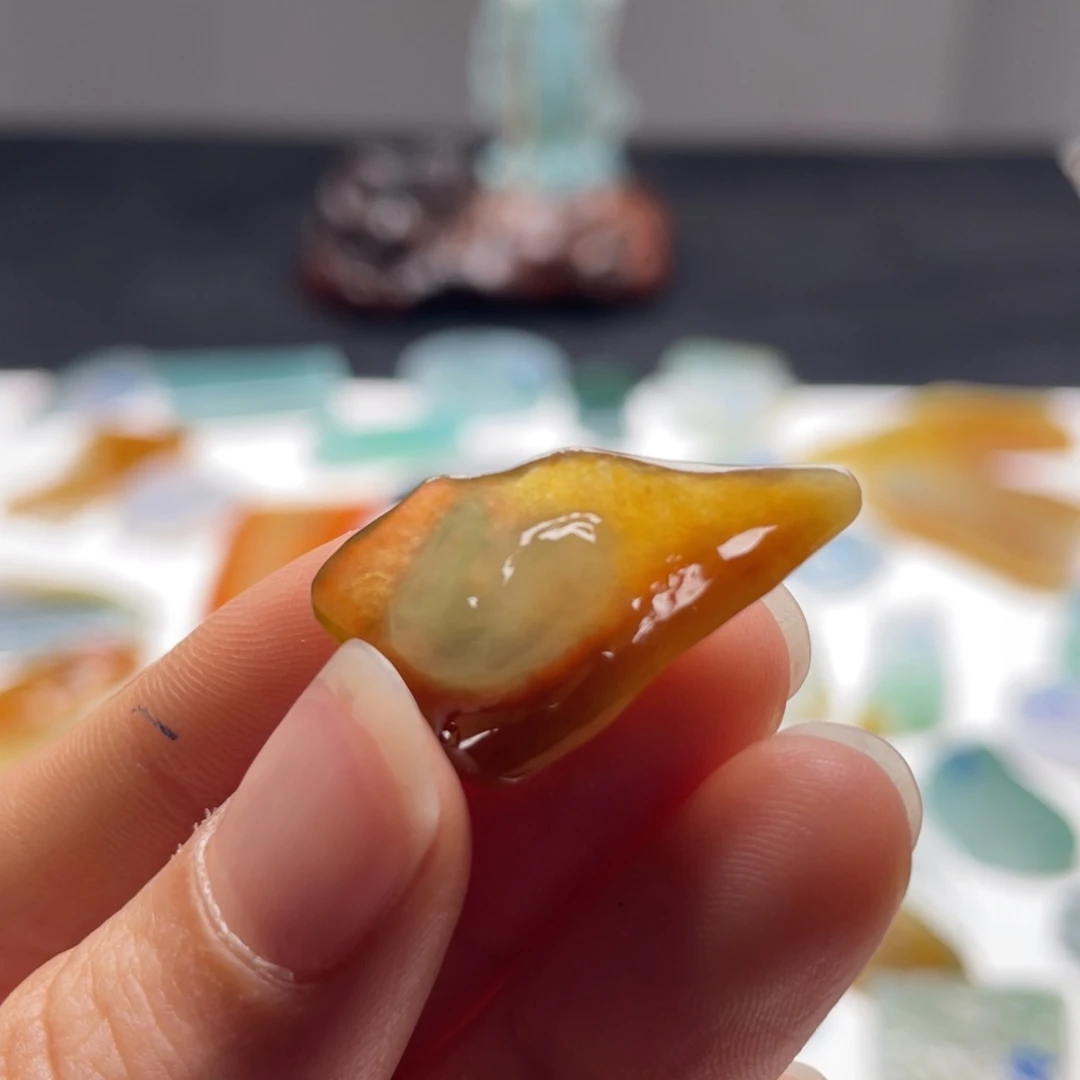 定制翡翠未镶嵌包工