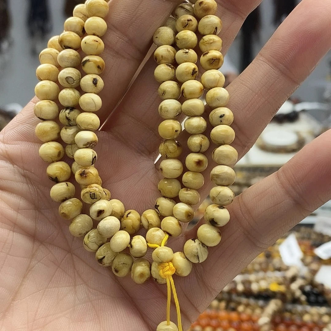 琥珀未镶嵌裸石琥珀6