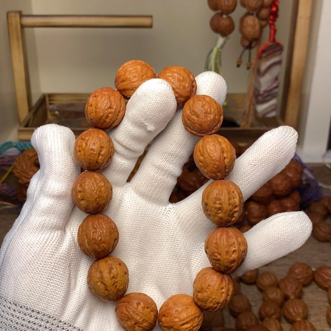 文玩核桃吊坠小枣