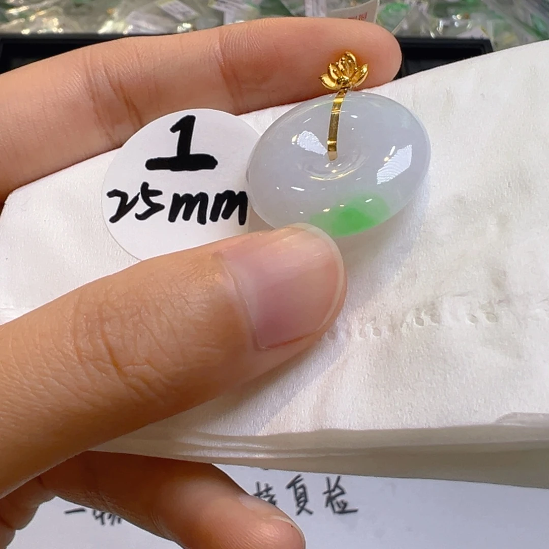 曼***！翡翠18K金镶嵌吊坠(不含链)