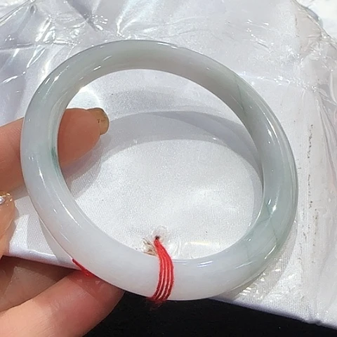 未镶嵌手镯翡翠天然翡翠