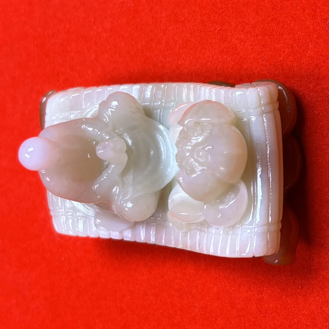 【观音渡船】 新疆和田玉 红沁皮白玉种茶宠 重50克 尺寸54*31*35