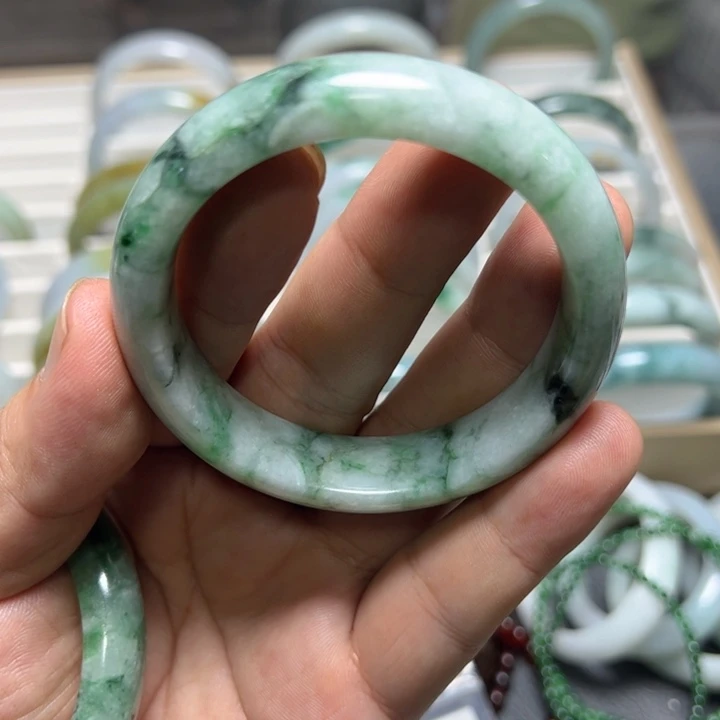 安***手定制翡翠未镶嵌翡翠