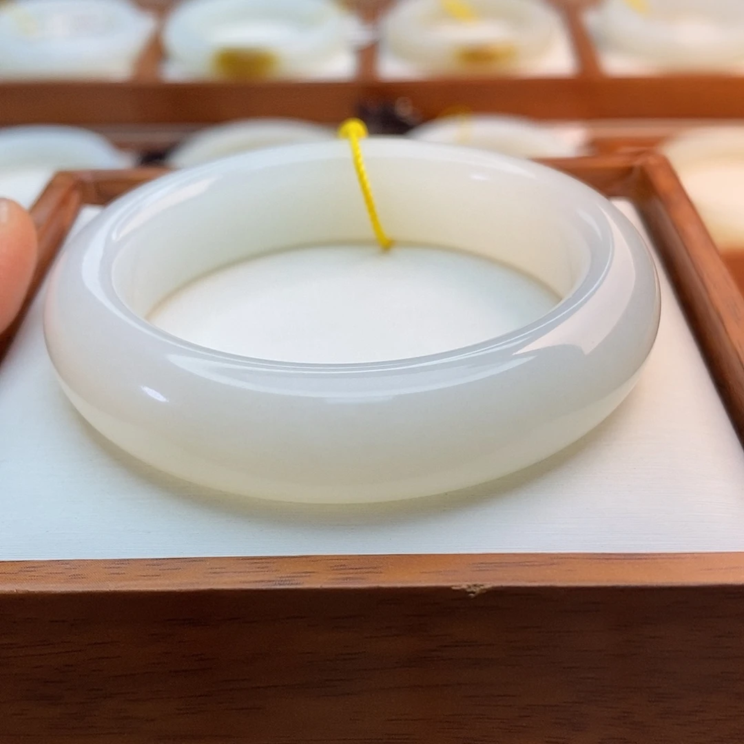 和田玉（白玉）未镶嵌手链