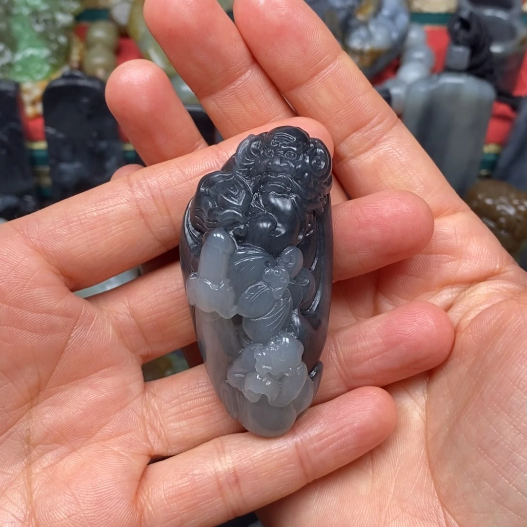 和田玉挂件未镶嵌是*！