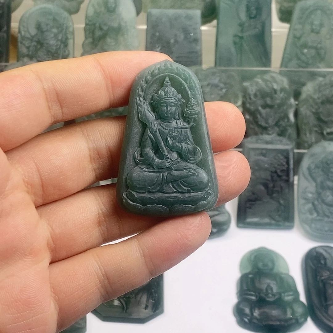 定制翡翠未镶嵌虚空