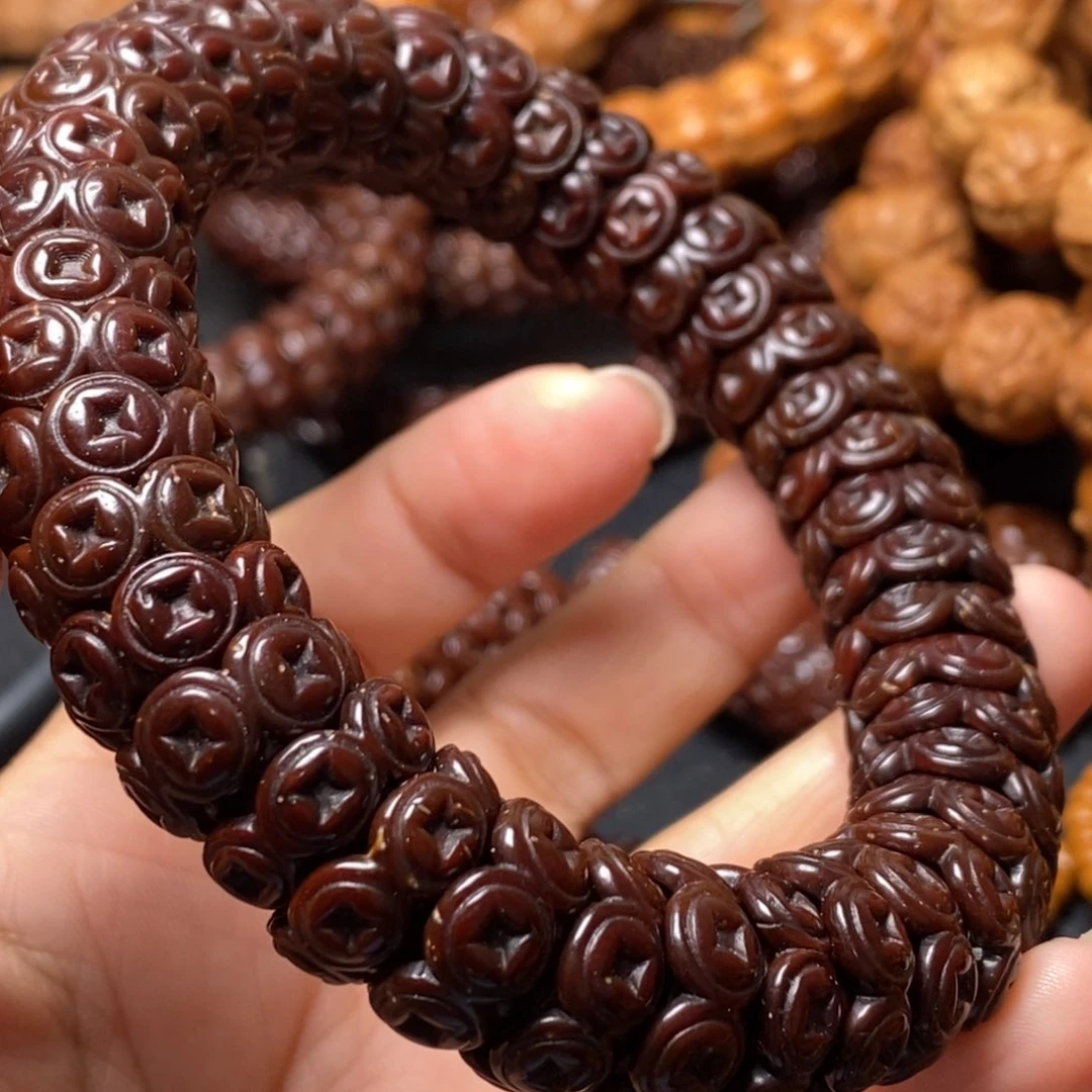 吊坠猴头核桃橄榄