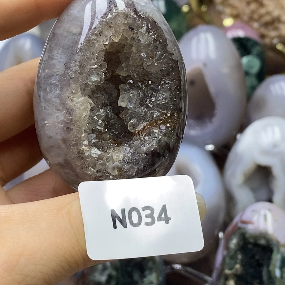 星***坊未镶嵌玛瑙/玉髓珠宝奇石