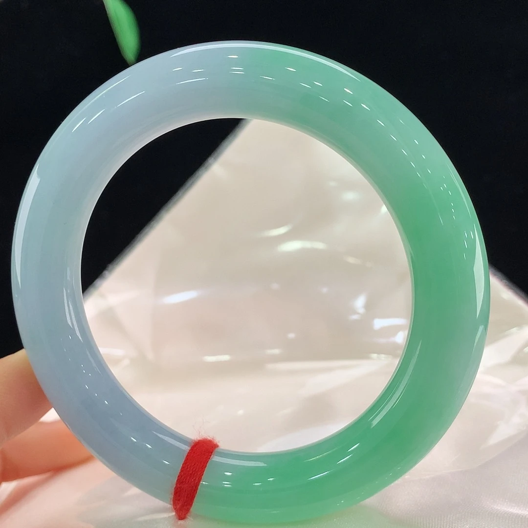 翡翠未镶嵌手镯1265