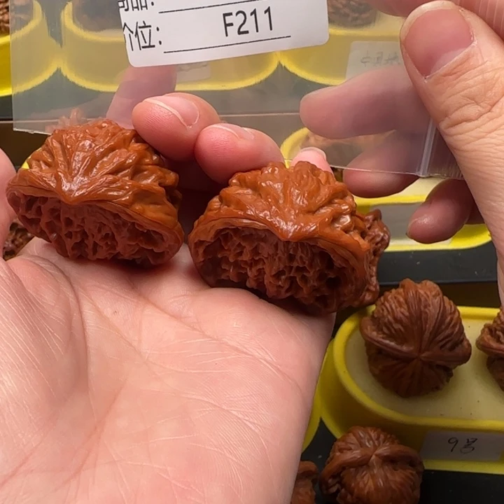 花***。文玩核桃吊坠宫灯聚宝盆41