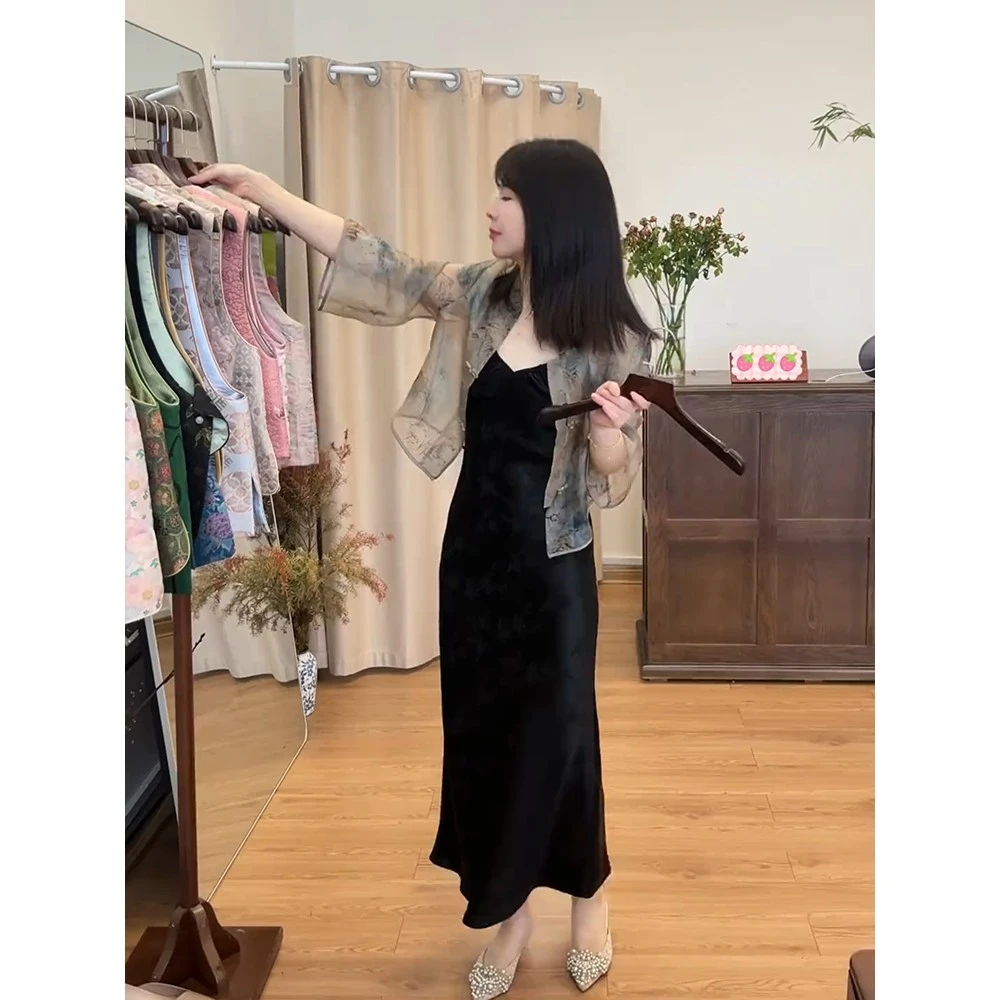 小众设计感独特今年流行复古高级感超好看衬衫吊带连衣裙两件套装