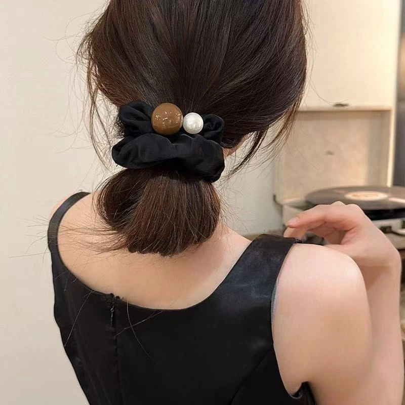 高级珍珠大肠发圈头绳2024新款橡皮筋女扎头发优雅皮套高颜值发圈