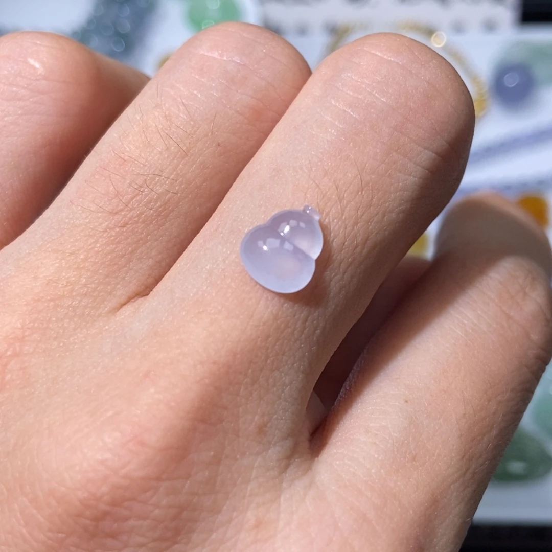 定制翡翠未镶嵌翡翠8.2×7.1×3.1