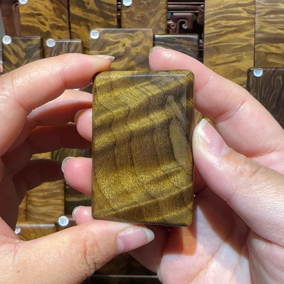 拥***钟把件楠木（金丝楠）金丝楠木小叶桢楠