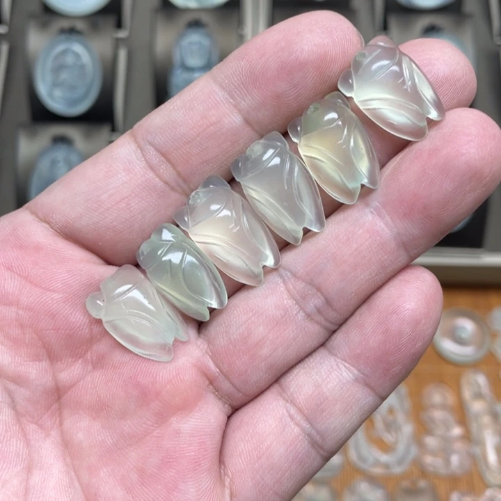 未镶嵌岫玉吊坠(赠链)多样性发一个