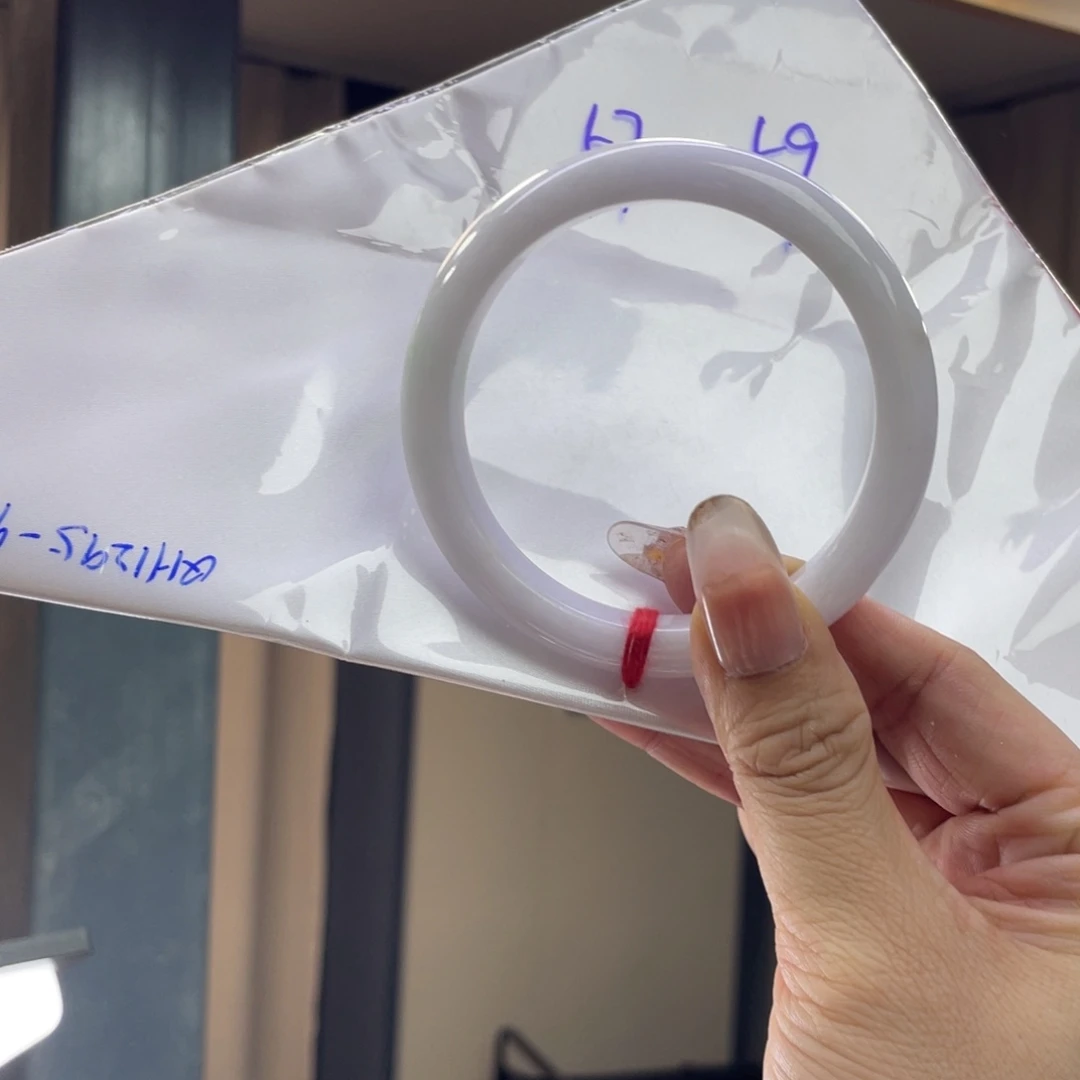 翡翠未镶嵌手镯翡翠