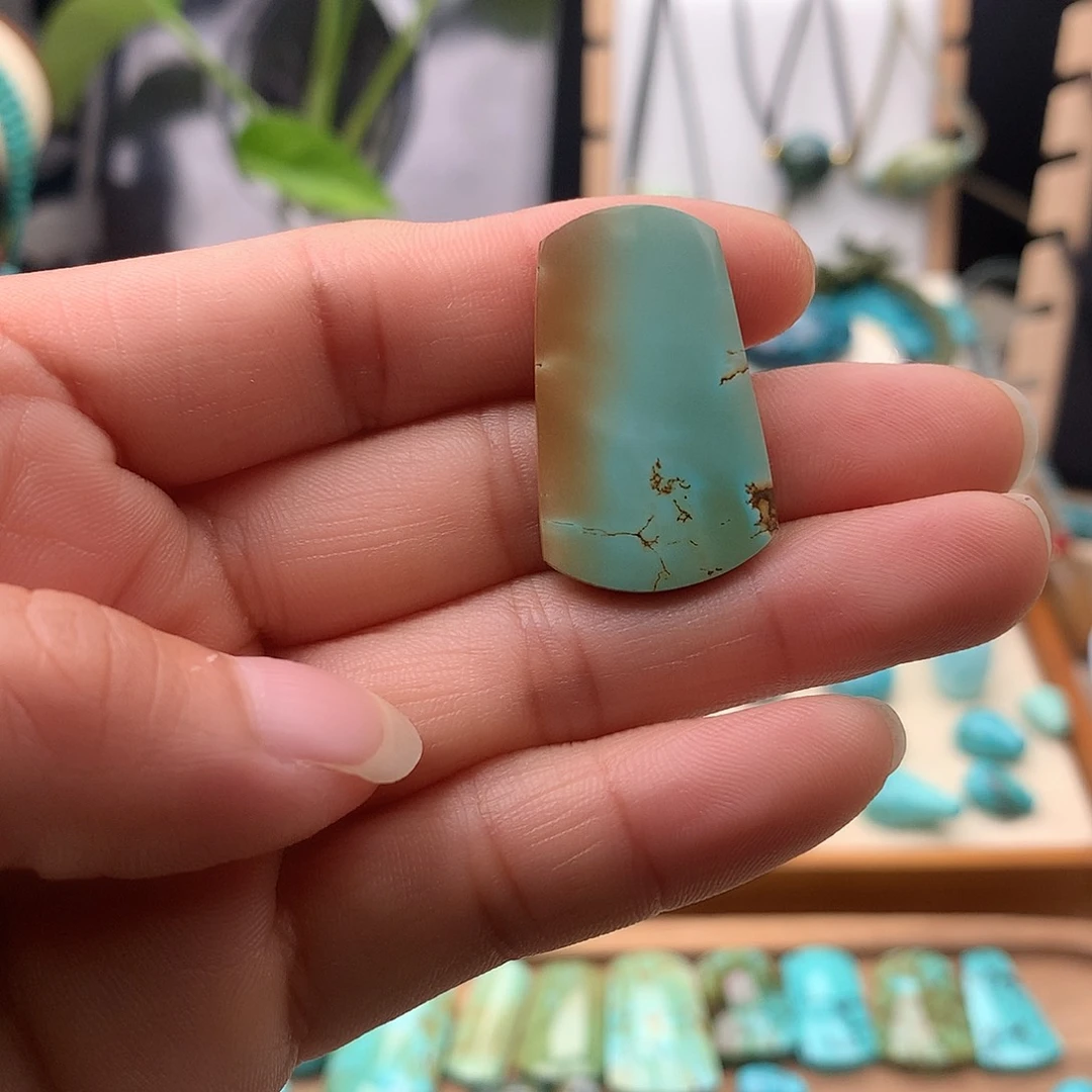 绿松石未镶嵌配饰