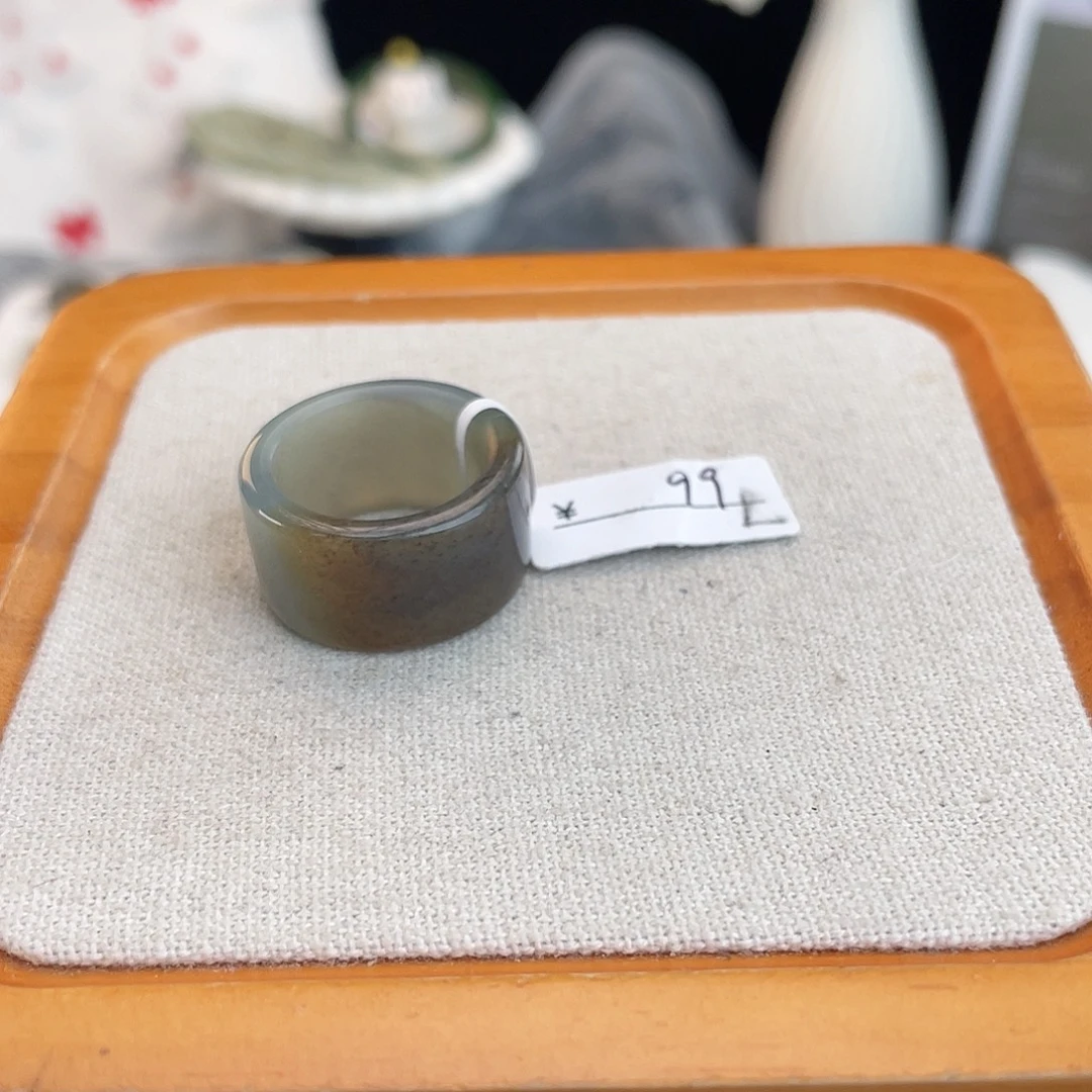 和田玉未镶嵌戒指U45一口糖直切18.5不退换