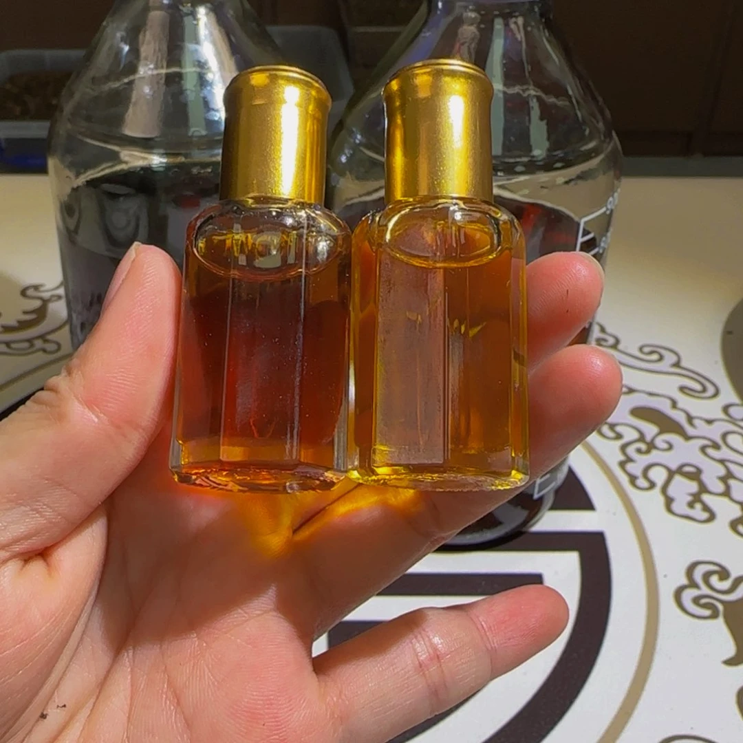 沉香碎屑沉香白棋板头原油10克克克克➕虫漏原油10克克克克