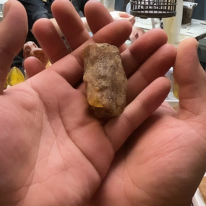 .***、定制琥珀未镶嵌天然琥珀蜜蜡