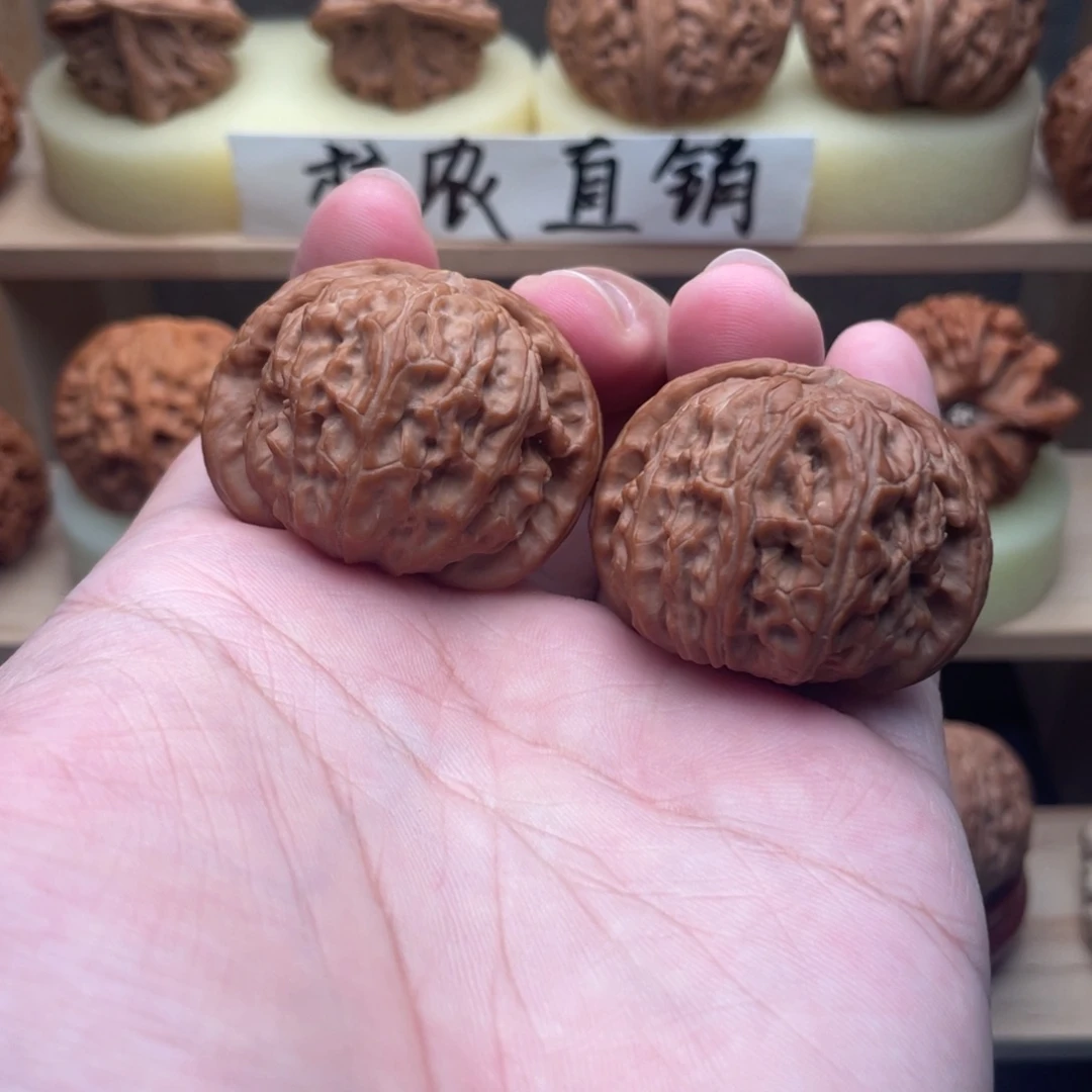 吊坠文玩核桃全品白狮子40➕交友价