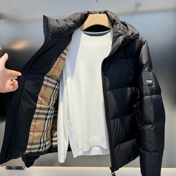 高端欧货高绒量白鸭绒连帽羽绒服