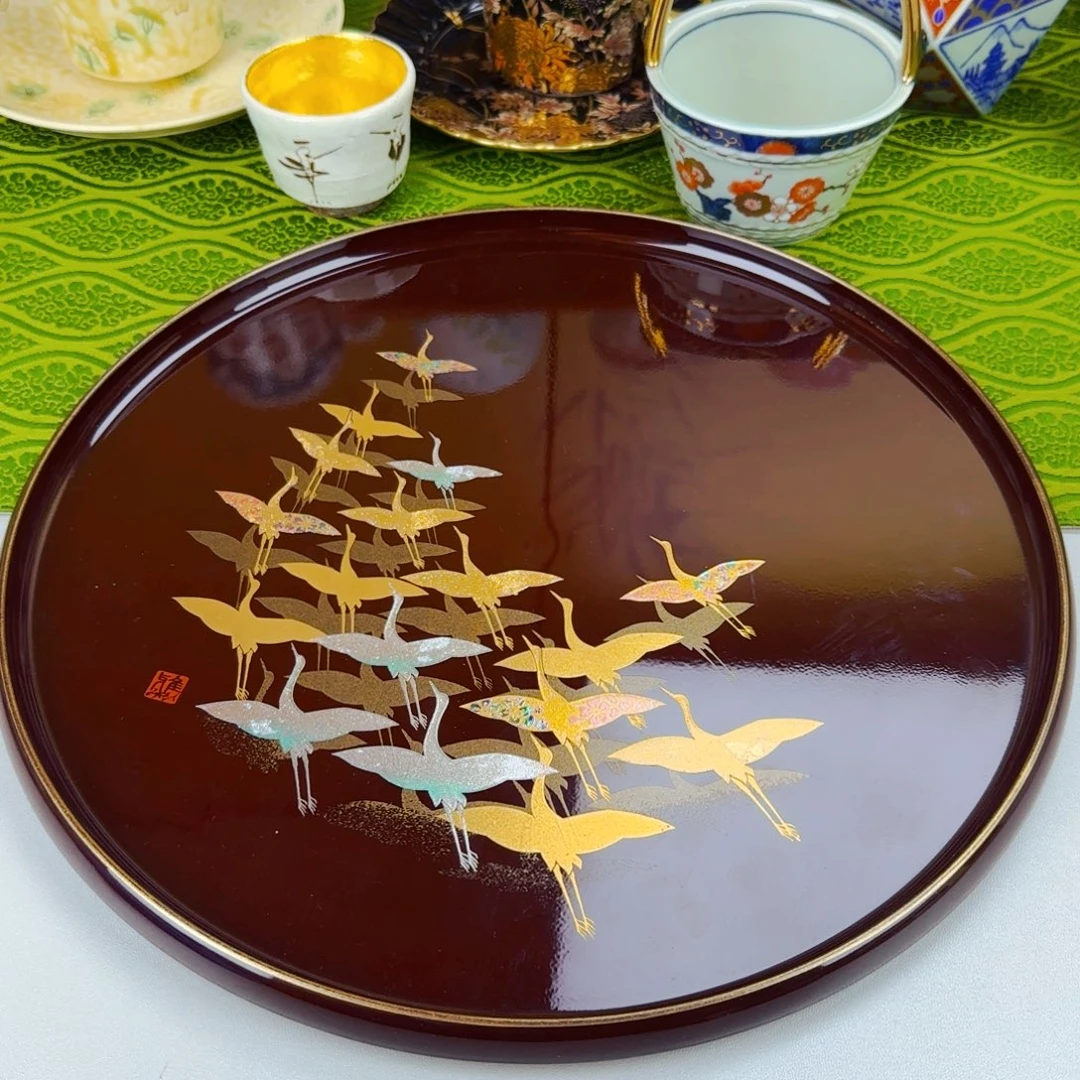 它家陶瓷 很好看！！