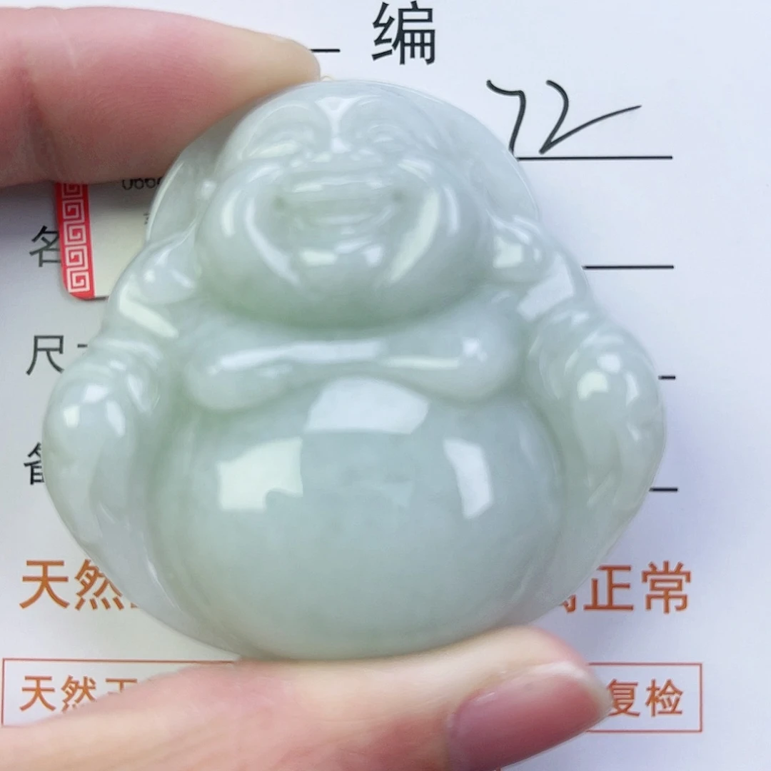 翡翠颈饰未镶嵌佛公