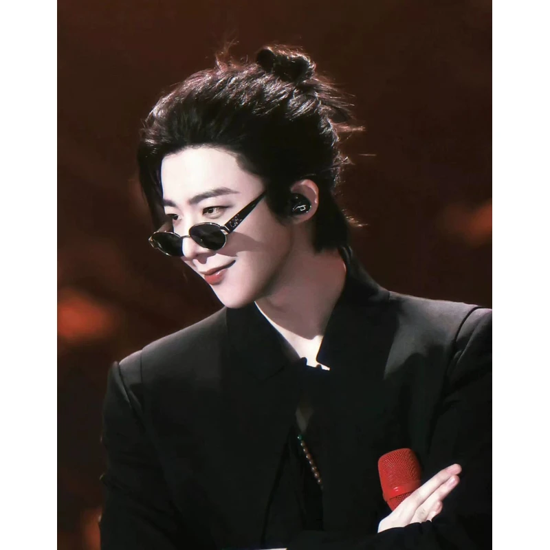 （001-040）时尚潮流百搭女士太阳镜防紫外线椭圆框小脸设计