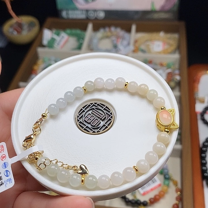 翡翠未镶嵌手串卡5.5mm 半价无鉴赏26