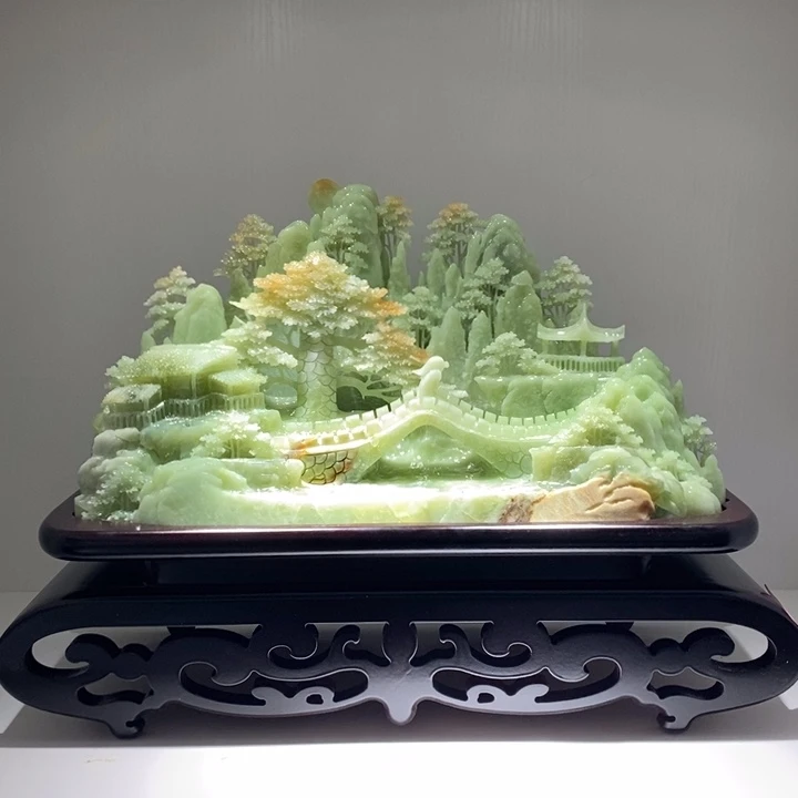 未镶嵌蛇纹石玉（覆膜）珠宝奇石