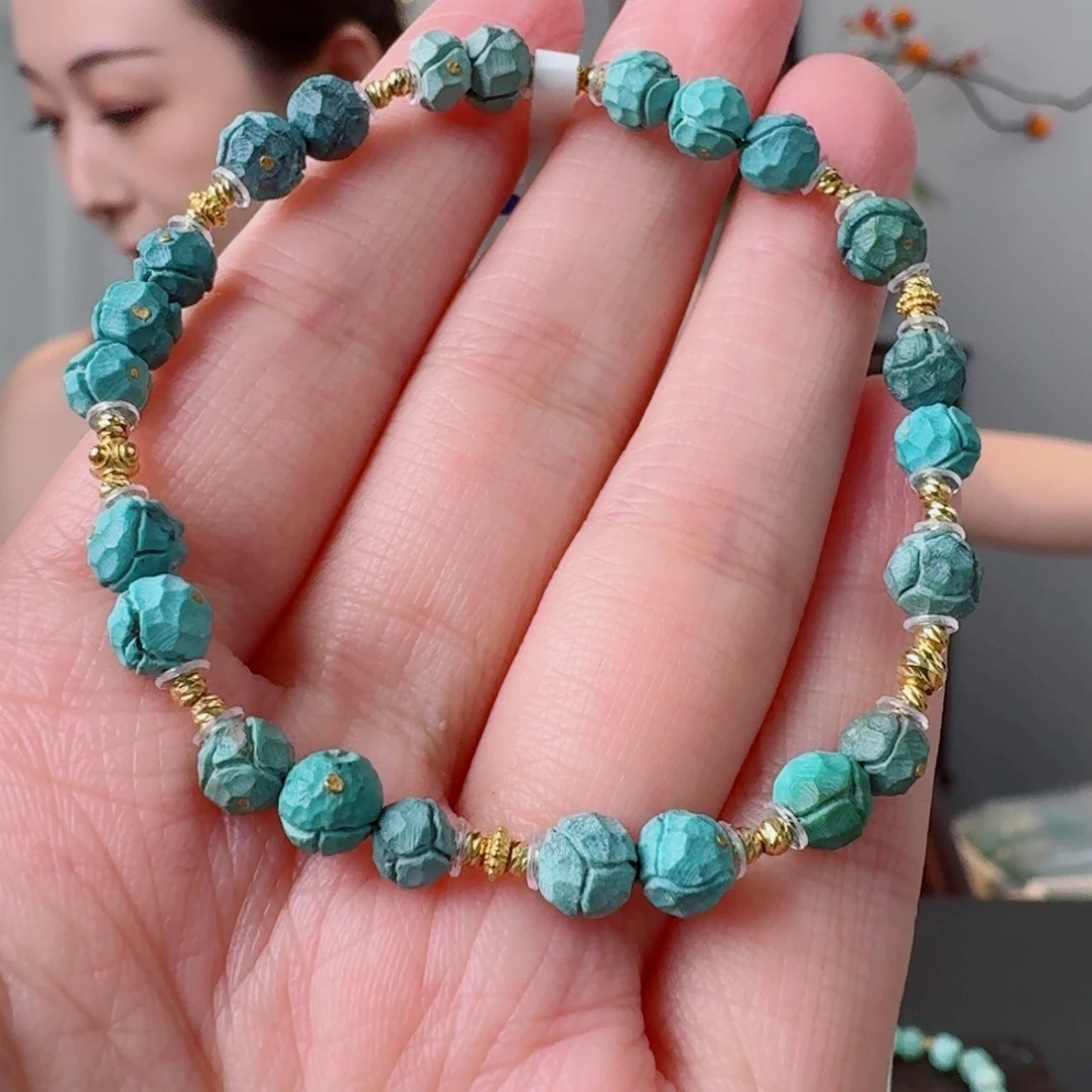 未镶嵌绿松石珠宝奇石