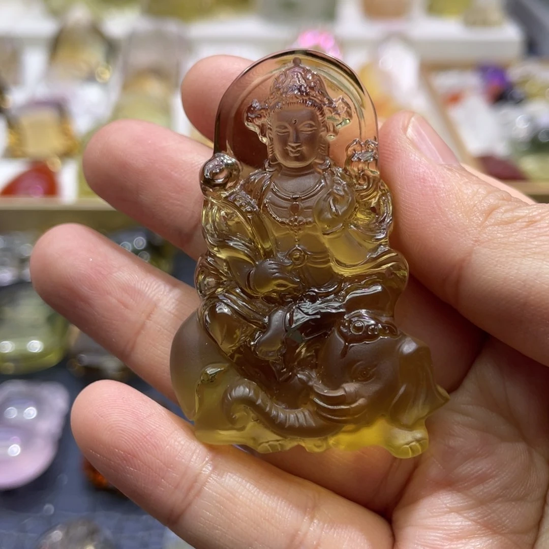 水晶颈饰未镶嵌屡**鲜定制