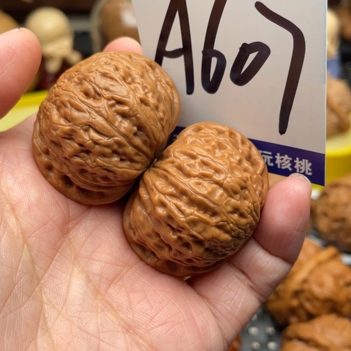 把件桃核铁锤妹妹37